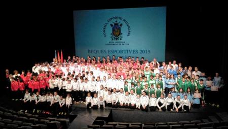 BECAS DEPORTIVAS 2015