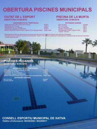 PISCINES MUNICIPALS 2015